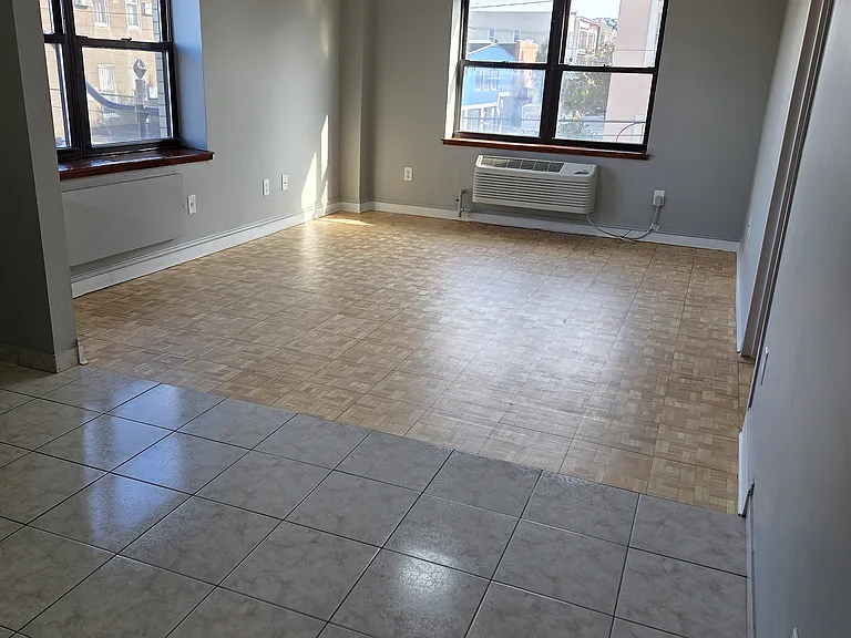2401 Berg Ave #3H — Photo 12