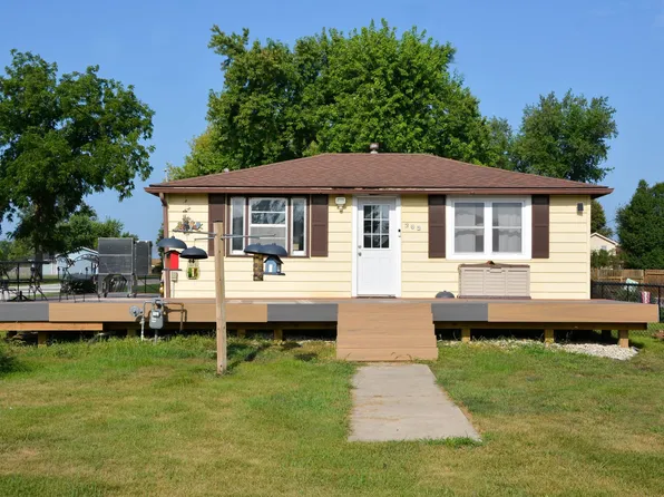 202 N Walnut Ave, Woodward, IA 50276