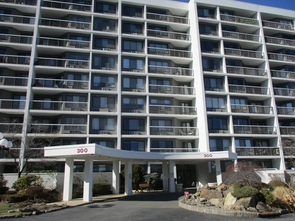 300 High Point Drive #314, Hartsdale, NY 10530