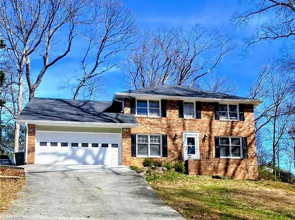 2514 Rockwood Way, Stone Mountain, GA 30087