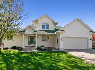 3450 Cottonwood Ln, Marion, IA 52302