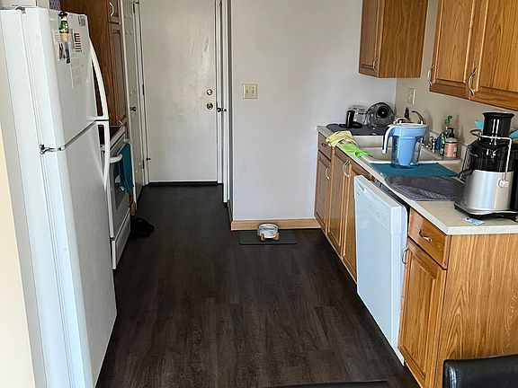 3rd image of 22256 River Walk Rd #44