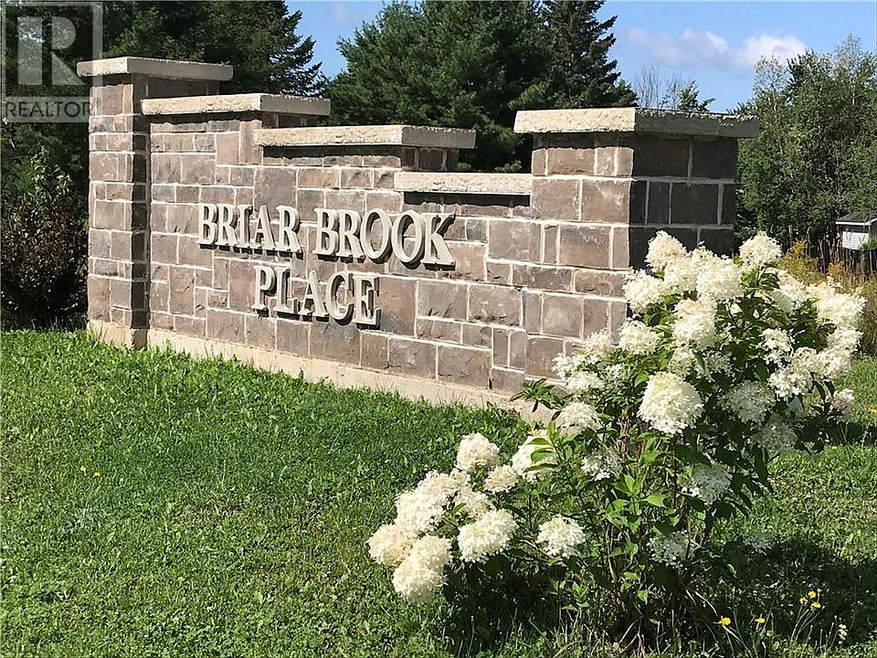1st image of 6 Briar Brook Pl