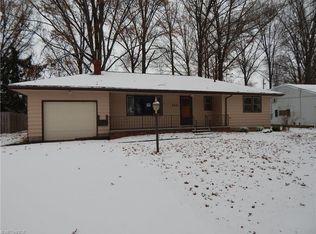 9941 Betty Ln, Elyria, OH 44035