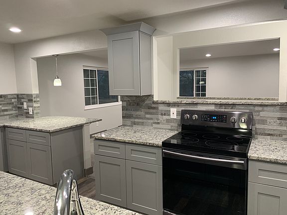Stainless Black Appliances