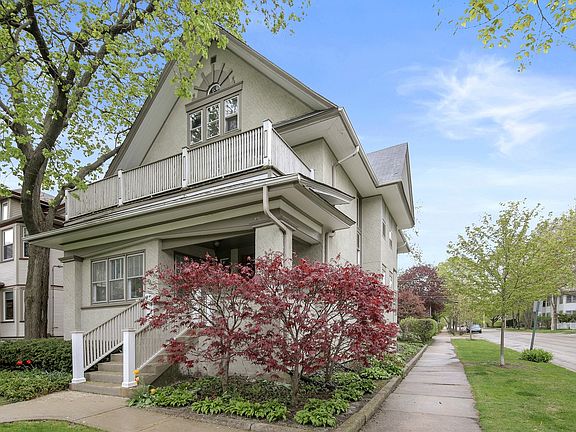 2nd image of 233 N Taylor Ave