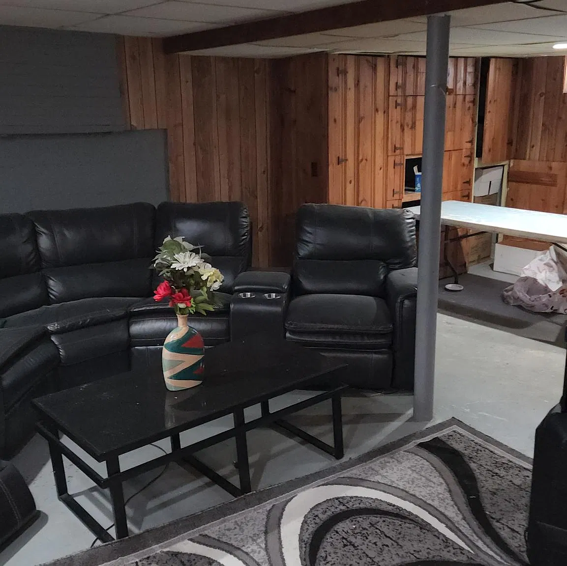 20913 Universal Ave — Photo 2