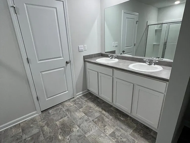 300 Bisham Ct — Photo 11