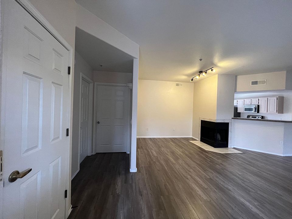 1st image of 600 W Grove Pkwy APT 2112