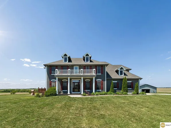 19820 S 174th Plz, Springfield, NE 68059
