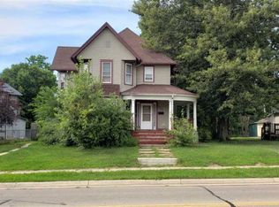 723 E Centerway, Janesville, WI