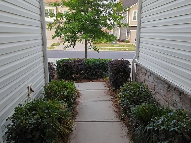 1140 Bigelow St — Photo 11