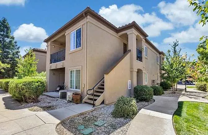 2 bed, 958 sqft, $1,000 — Photo 3