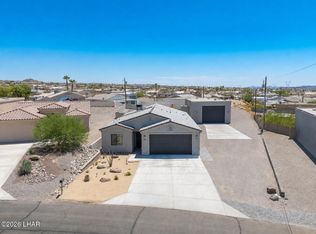 880 Yattahhey Dr, Lake Havasu City, AZ 86406