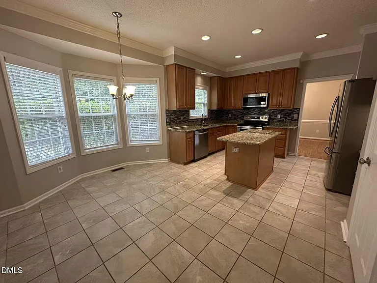 122 Trumbell Cir — Photo 8