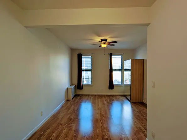 103 Jewel Street image 16 of 21