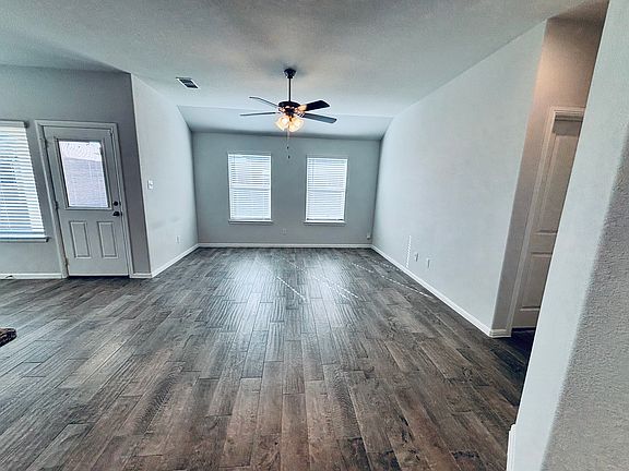 3rd image of 2304 Stallings Rd #1