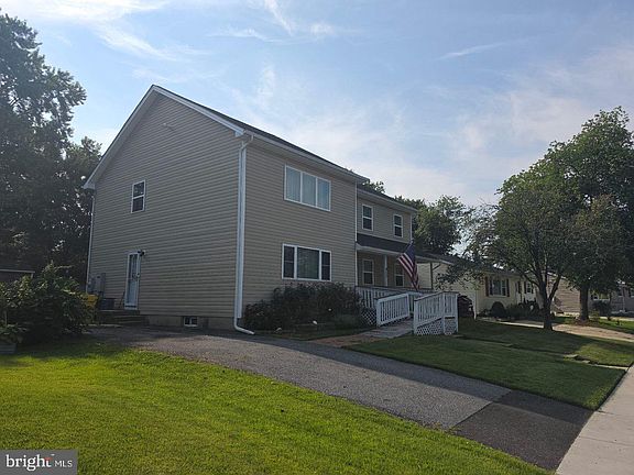 3rd image of 237 Spring Gap S