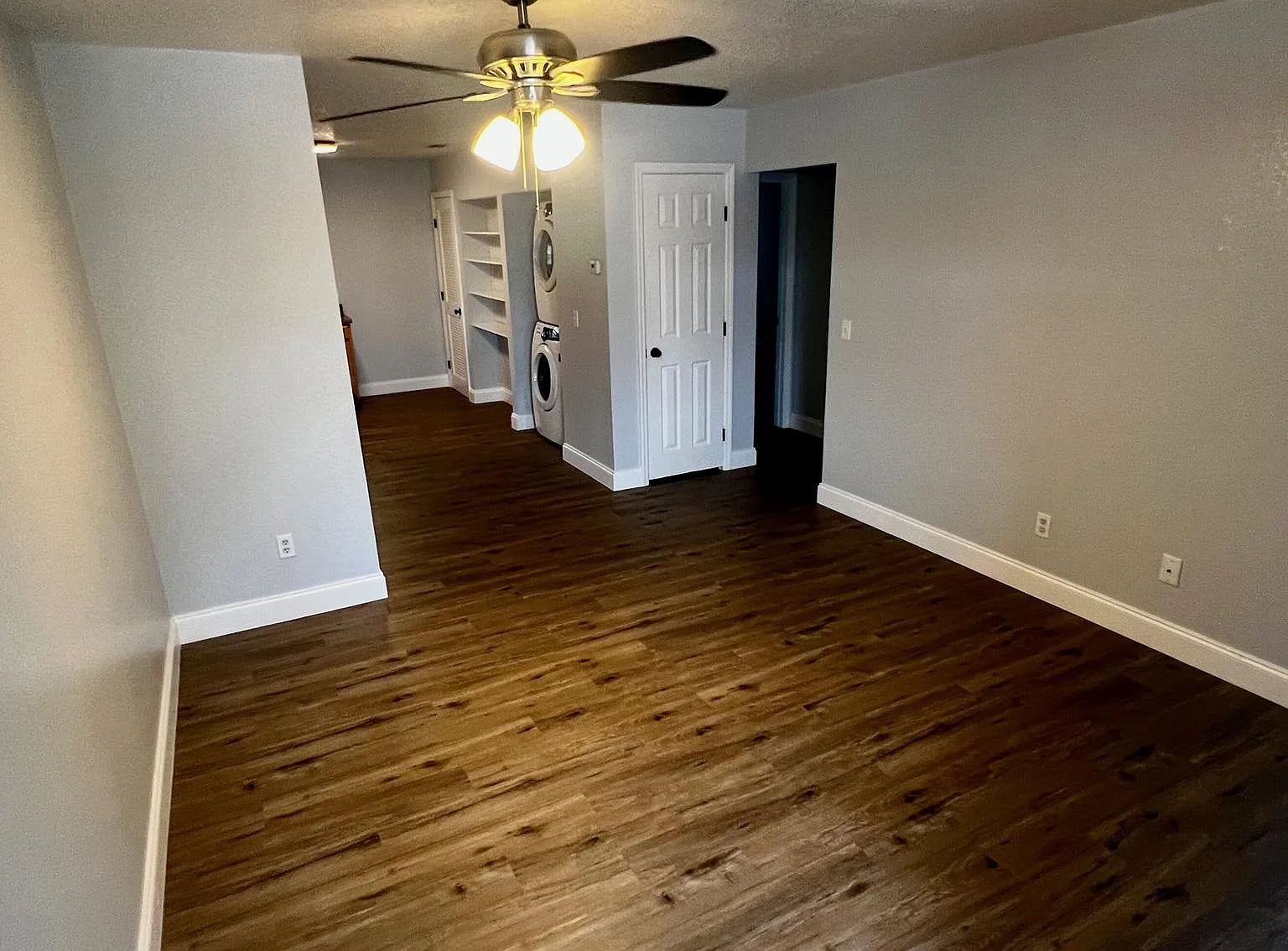111 W Turgot Ave — Photo 1