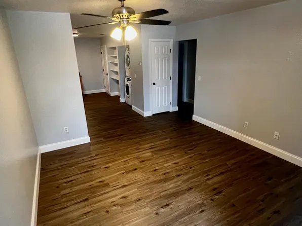 111 W Turgot Ave APT 6, Edgewater, FL 32132