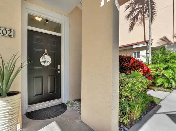 255 Murcia Drive #202, Jupiter, FL 33458