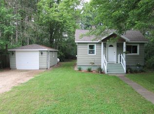 3145 Khan Path, Stevensville, MI 49127