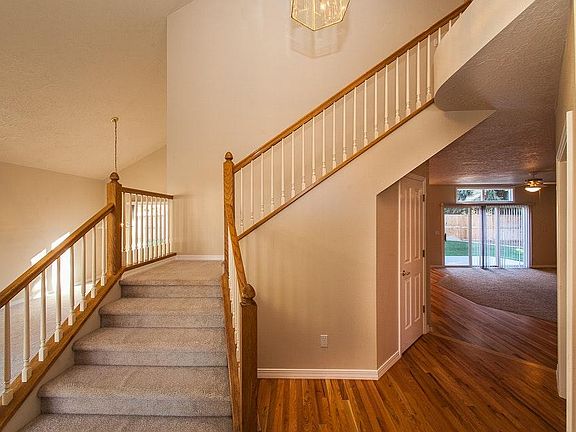 Two-story entrance