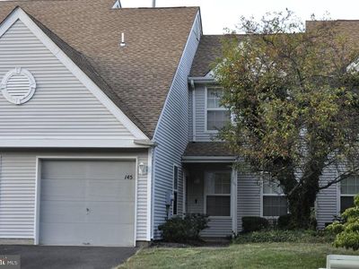 145 Birch Hollow Dr, Bordentown, NJ, 08505