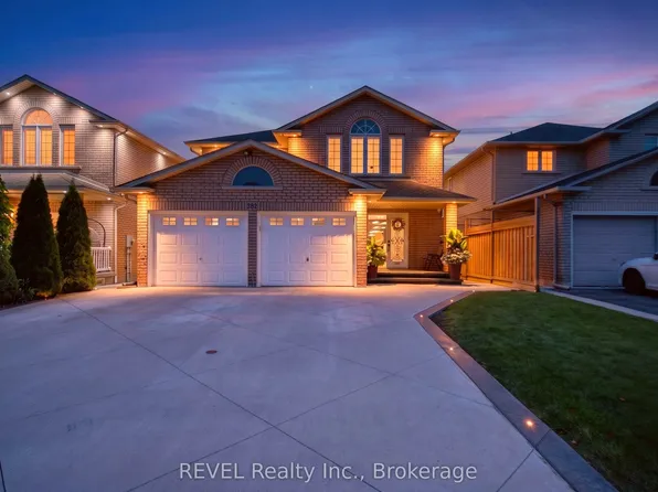282 Webster Rd, Hamilton, ON L8G 5H3