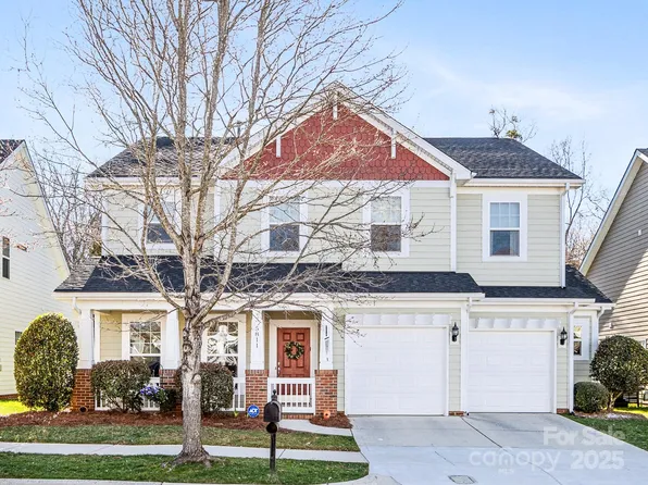 5811 Whitehawk Hill Rd, Mint Hill, NC 28227