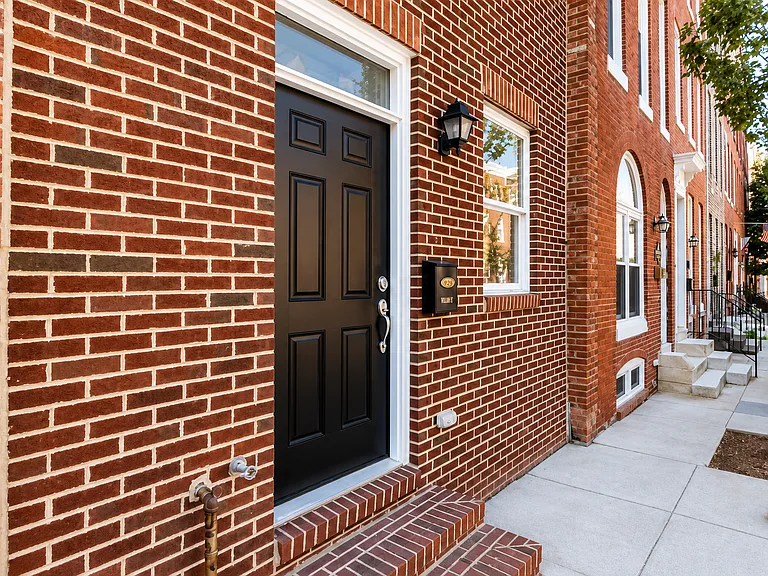 1620 Light St — Photo 16