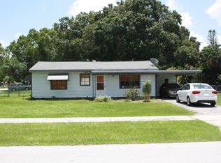 1570 Grove Ave, Fort Myers, FL 33901