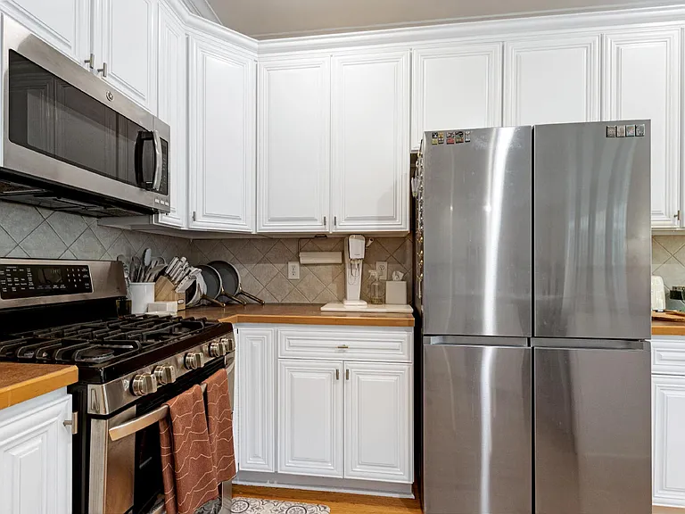 2711 Ashland Dr — Photo 18
