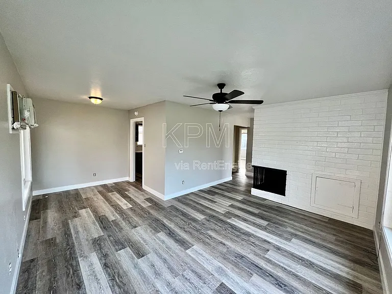 636 S Tuxedo Ave — Photo 10