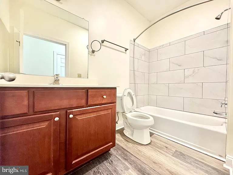 1665 Kenton Rd #101 — Photo 23