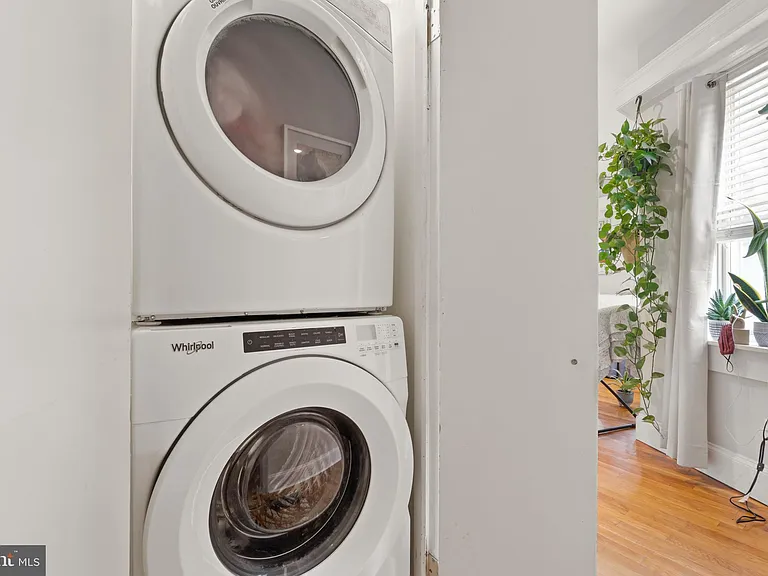 1723 Seaton St NW — Photo 20