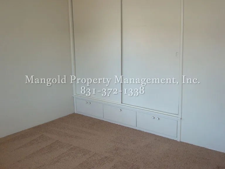 1256 Lowell St — Photo 9