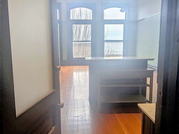 3rd image of 1018 Water St Suite 2A
