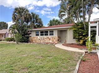 3821 SE 7th Ave, Cape Coral, FL 33904
