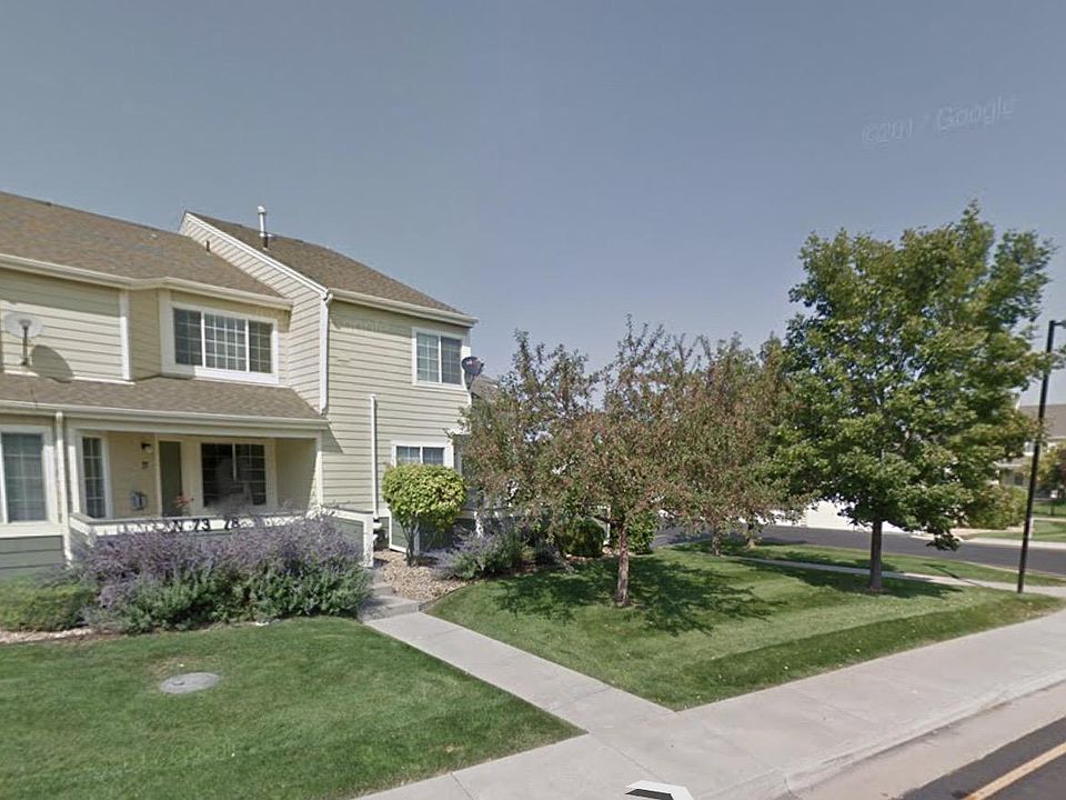 Quite neighborhood in a well maintained complex. Most units here are owner occupied.