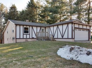 180 9 Mile Rd NE, Comstock Park, MI 49321