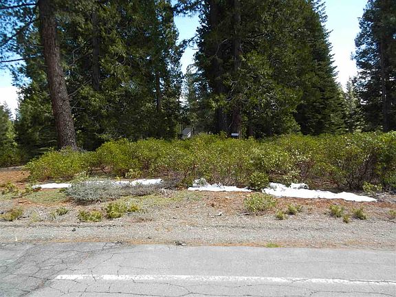 4th image of 212 Gateway Dr #1