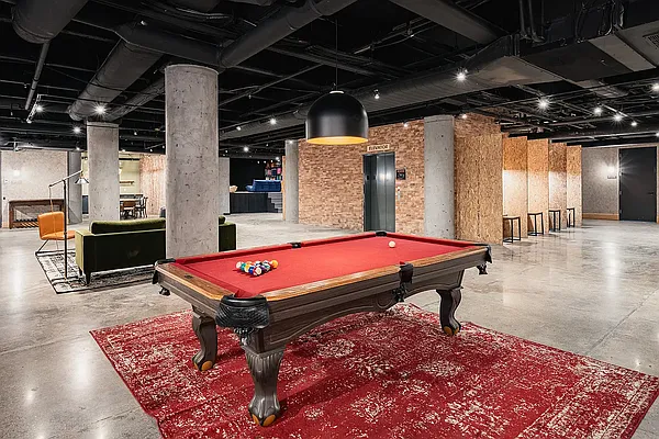 Rented by Nooklyn NYC LLC | media 22