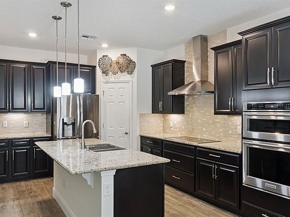 3rd image of 3169 Pinenut Dr
