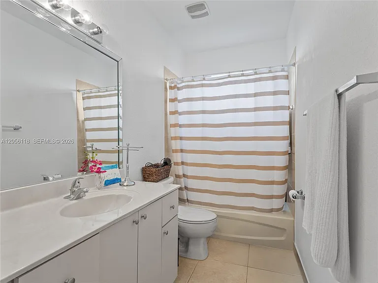 4401 NW 113th Ct — Photo 19