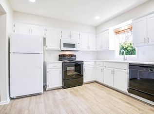 1002 Colorado St, Bellevue, NE 68005