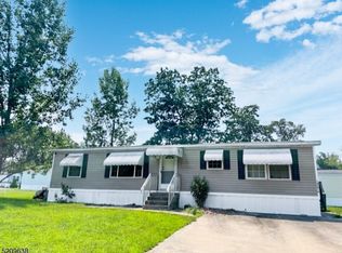 18 Erik Dr, Browns Mills, NJ 08015