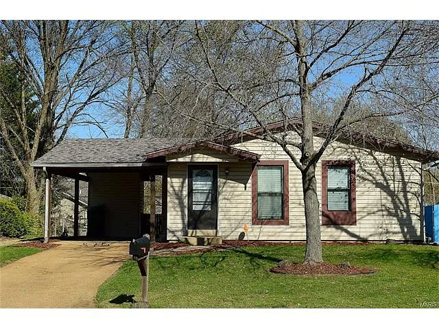 1438 Ramona Ln photo 1