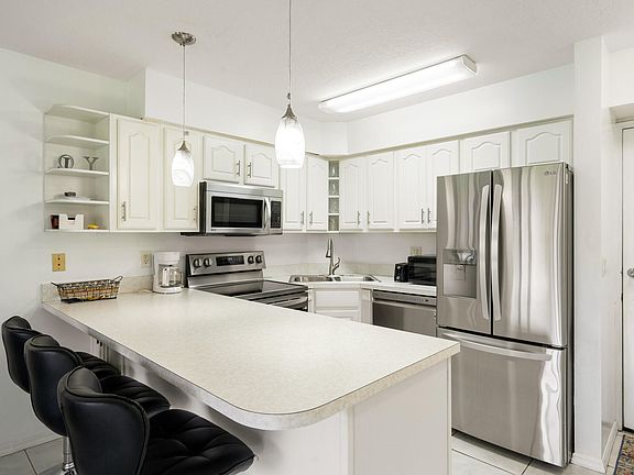 5th image of 2400 S Ocean Drive #5215