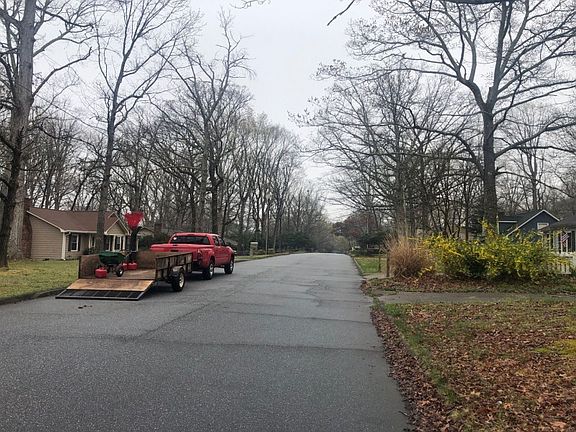 5th image of 23 Woodharbor Dr